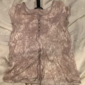 Calvin Klein Jeans Casual Tie-Dye Top with Button Detail Size M